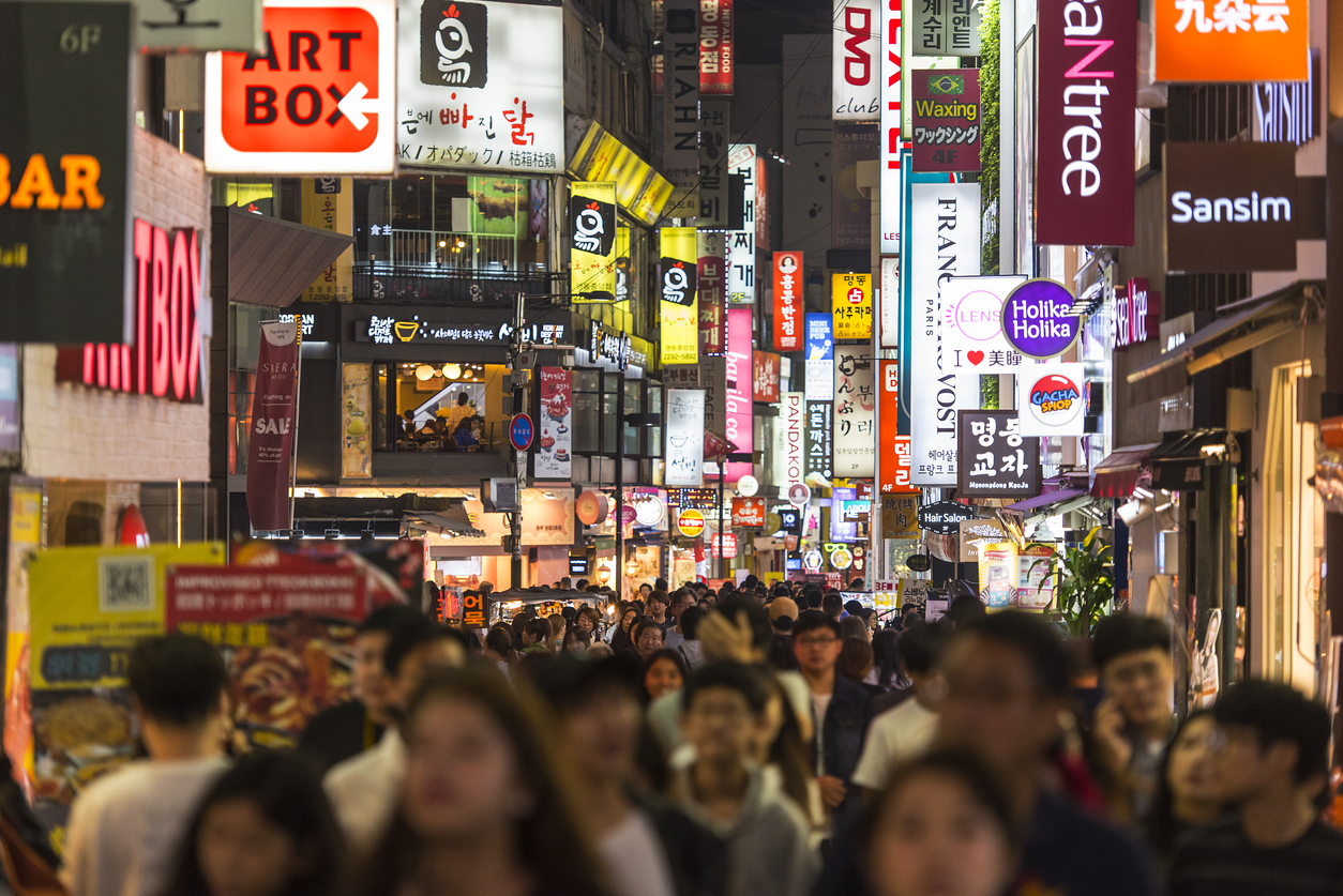 Read more about the article 5 Can’t Miss Spots for Seoul Shopping